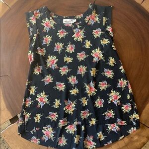 Everleigh Floral Sleeveless Top/ Size XS- GENEROUS